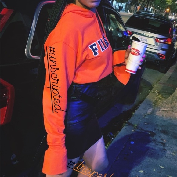 SWEATSHIRT - Picture 4 of 9